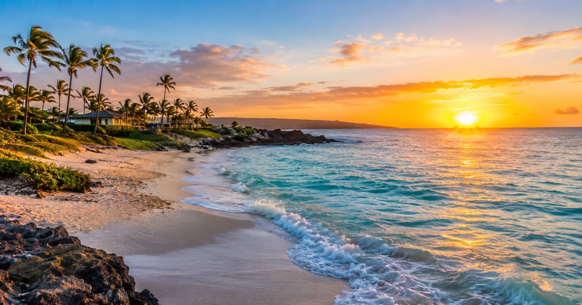 Discover Warm places to visit in Februaury in the US